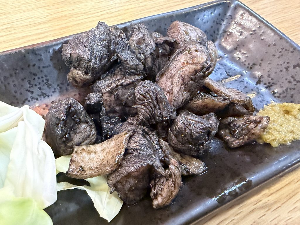 たかさごの地鶏ももの炭火焼ハーフサイズ